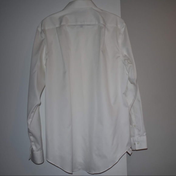 Calvin Klein shirt - Picture 2 of 3